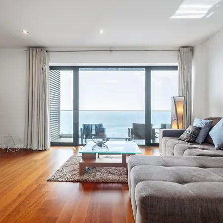 Ocean Vista- T2 Funchal