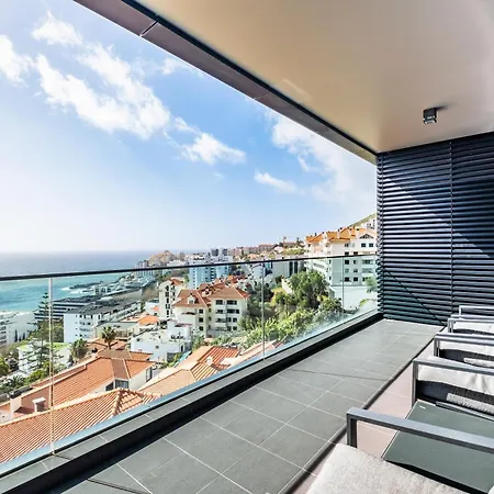 Ocean Vista- T2 Funchal شقة *