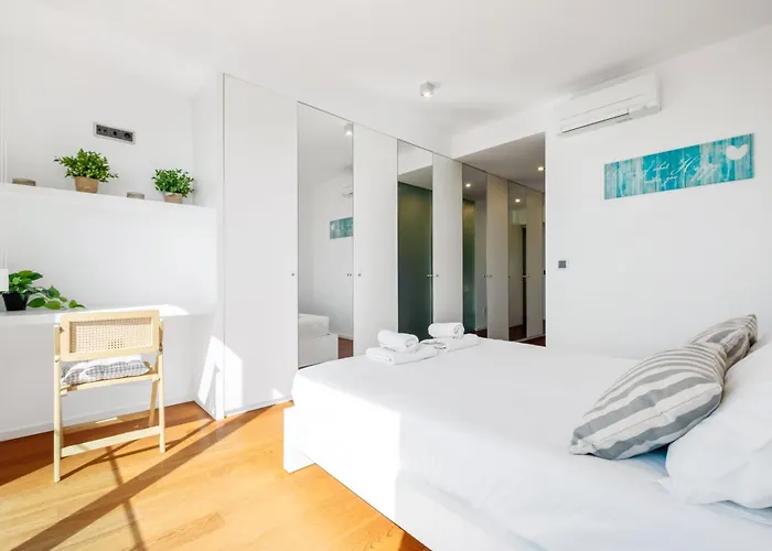 Ocean Vista- T2 Funchal Bicas