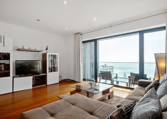 Ocean Vista- T2 Funchal