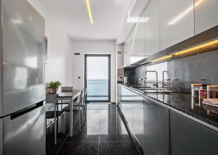 Ocean Vista- T2 Funchal Διαμέρισμα Bicas